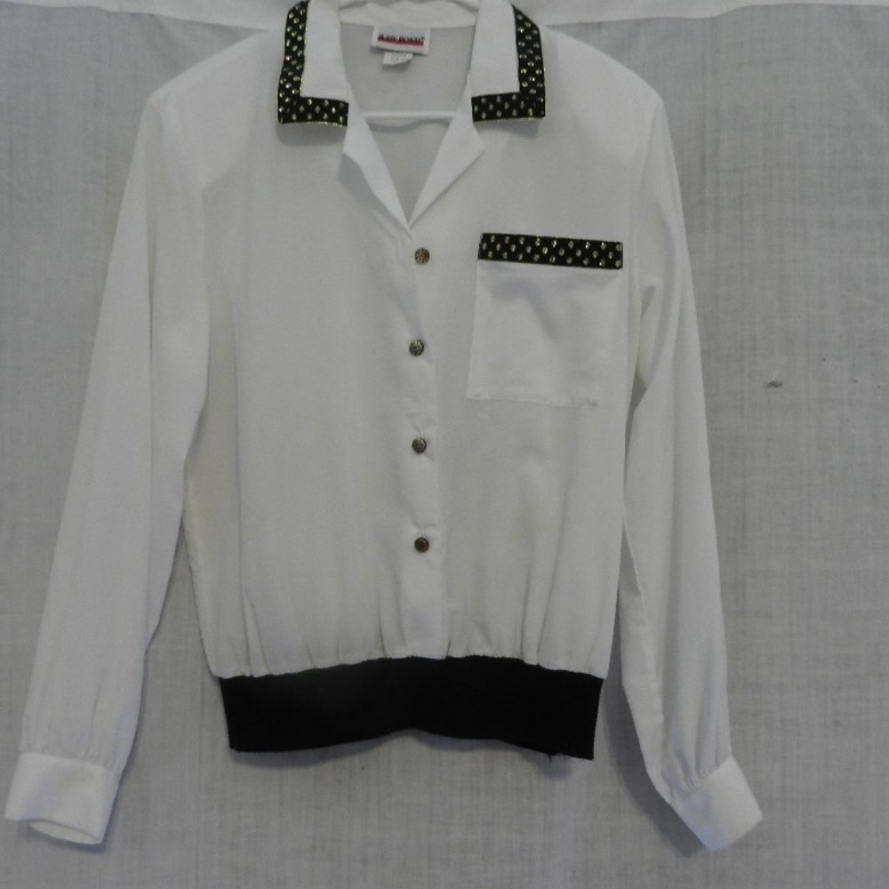 White with Black and gold foil trim.  Nice Buttons Judy Bond Size 14